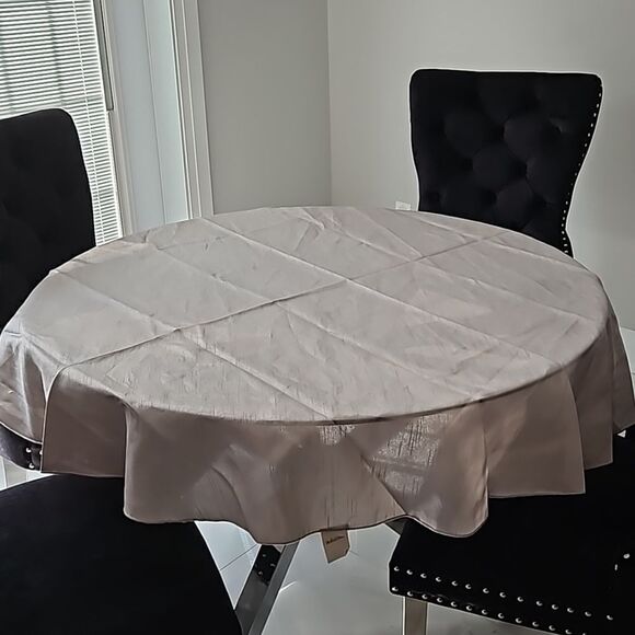 Whole Home Round Polyester Tablecloth Gray 60" Sitting For 4 - Picture 1 of 16